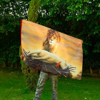 The Offering – Worship Flag | Lamb & Lion | Roar | King of Kings | Silk Prophetic Flag